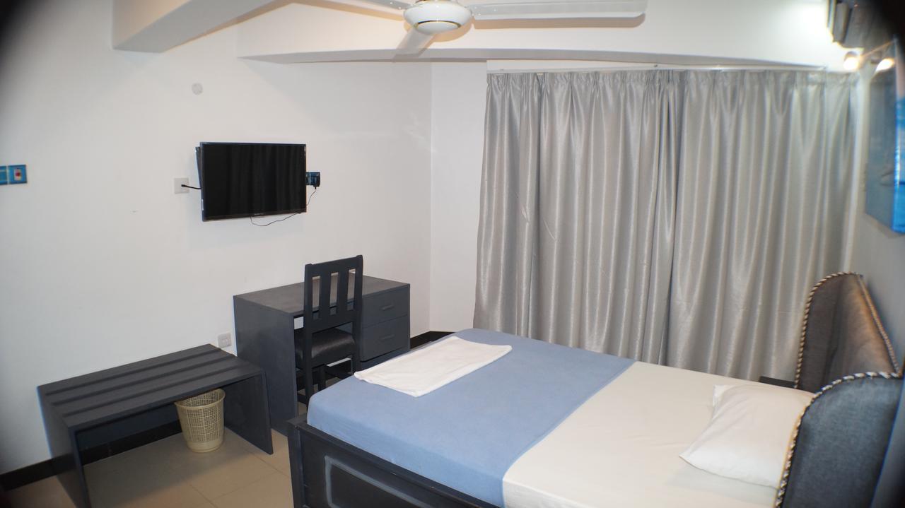 Econo Lodge دار السلام المظهر الخارجي الصورة