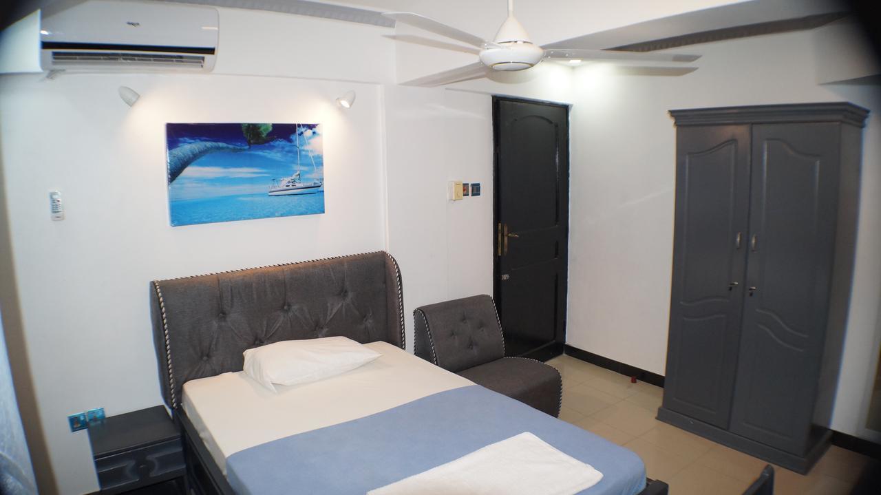 Econo Lodge دار السلام المظهر الخارجي الصورة