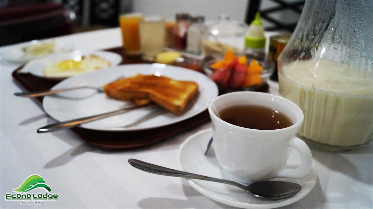 Econo Lodge دار السلام المظهر الخارجي الصورة